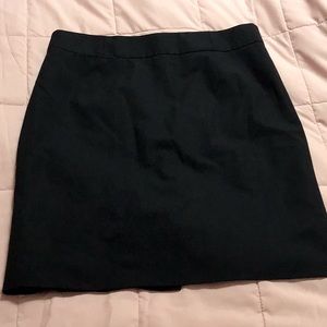 Simple J Crew straight skirt